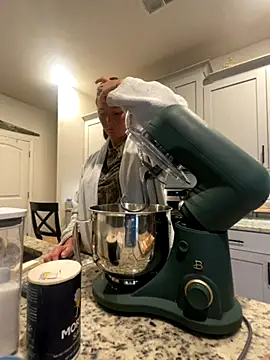 triple34D online show from October 29, 2025, 4:53 pm