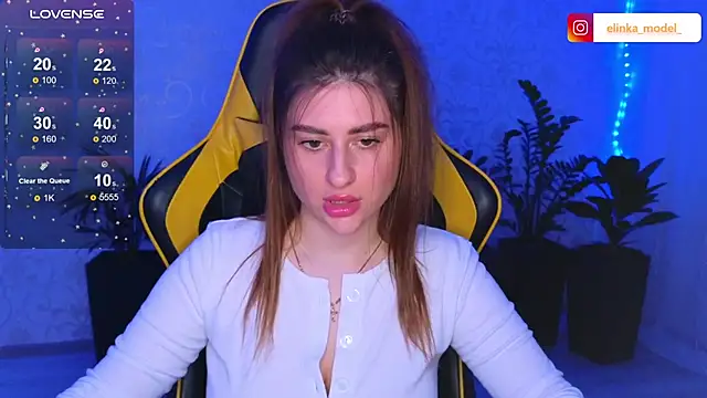 Snapshot of Elishka_ chatting on February 13, 2025, 6:16 pm Elishka online show from February 13, 2025, 6:16 pm