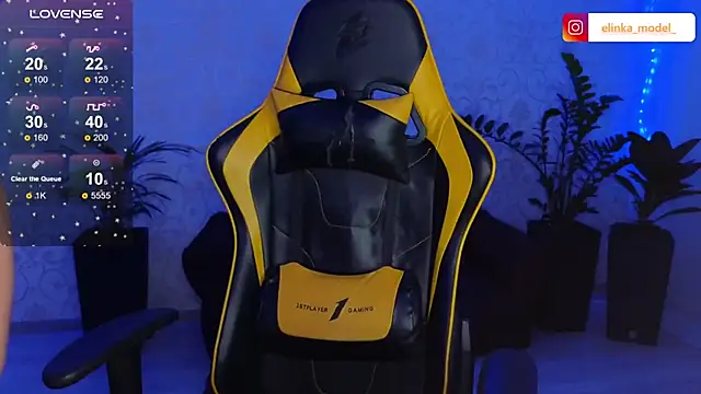 Snapshot of Elishka_ chatting on February 25, 2025, 6:09 pm Elishka online show from February 25, 2025, 6:09 pm