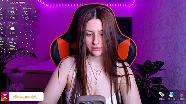 Elishka  online show from February 8, 2026, 9:18 pm