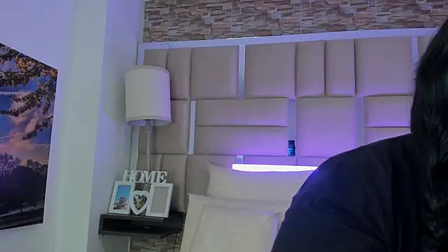 Snapshot of ShaniaBrownn chatting on February 12, 2026, 6:47 pm ShaniaBrownn online show from February 12, 2026, 6:47 pm