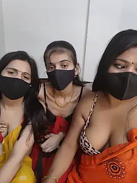 cutee  crazy online show from June 4, 2026, 2:01 pm