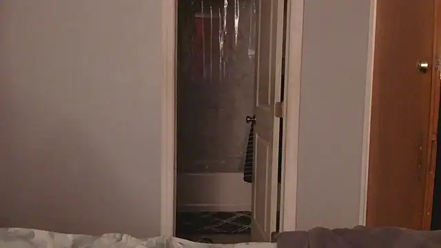 Snapshot of MSweetLindaParks chatting on November 17, 2025, 9:26 am MSweetLindaParks online show from November 17, 2025, 9:26 am