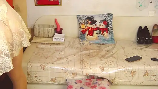 Snapshot of FairyHairyNina chatting on February 7, 2025, 1:22 pm FairyHairyNina online show from February 7, 2025, 1:22 pm