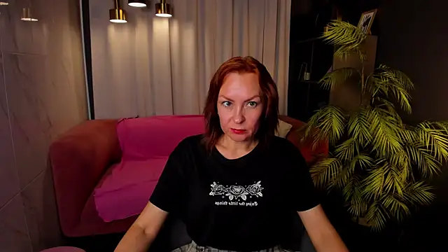 NikaGentle online show from July 17, 2026, 5:47 am