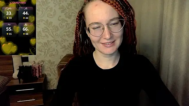 AgnesGraham online show from September 17, 2025, 8:43 pm