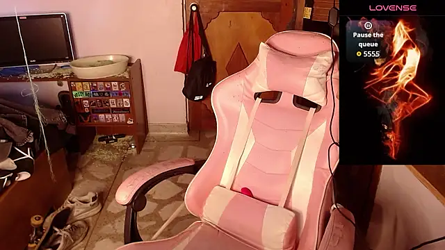 Apolo S online show from March 11, 2026, 5:41 pm