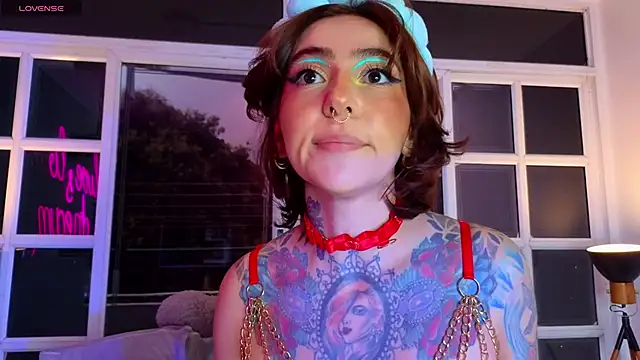 Snapshot of Evangelyne_1 chatting on March 5, 2025, 3:40 pm Evangelyne 1 online show from March 5, 2025, 3:40 pm