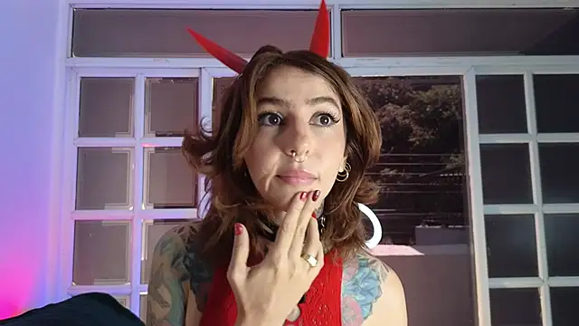 Snapshot of Evangelyne_1 chatting on October 9, 2025, 3:54 pm Evangelyne 1 online show from October 9, 2025, 3:54 pm