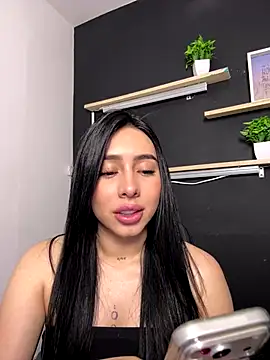 isabella jade online show from December 23, 2025, 12:08 am