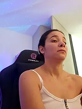 Snapshot of miaeyes chatting on January 21, 2025, 1:22 pm miaeyes online show from January 21, 2025, 1:22 pm