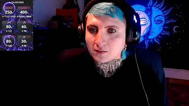 Snapshot of Marieblueeyes chatting on February 20, 2025, 2:51 am Marieblueeyes online show from February 20, 2025, 2:51 am