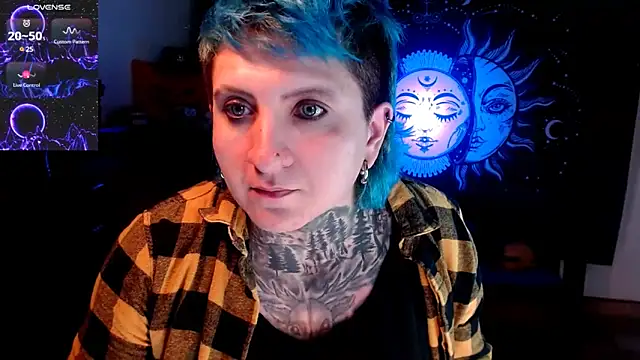 Snapshot of Marieblueeyes chatting on February 28, 2025, 3:04 am Marieblueeyes online show from February 28, 2025, 3:04 am