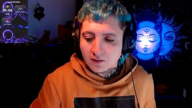 Snapshot of Marieblueeyes chatting on March 3, 2025, 3:30 am Marieblueeyes online show from March 3, 2025, 3:30 am