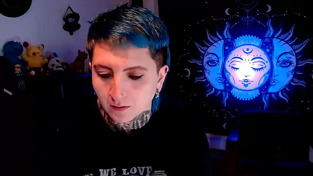 Snapshot of Marieblueeyes chatting on March 11, 2025, 9:37 pm Marieblueeyes online show from March 11, 2025, 9:37 pm