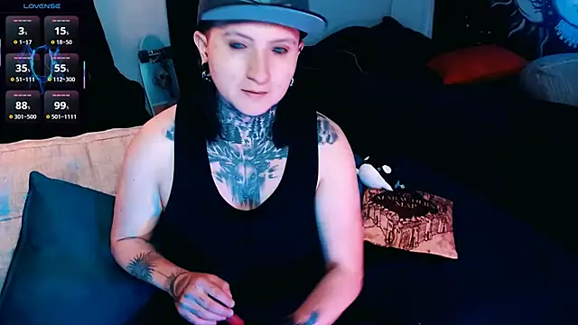 Snapshot of Marieblueeyes chatting on September 24, 2025, 2:15 am Marieblueeyes online show from September 24, 2025, 2:15 am