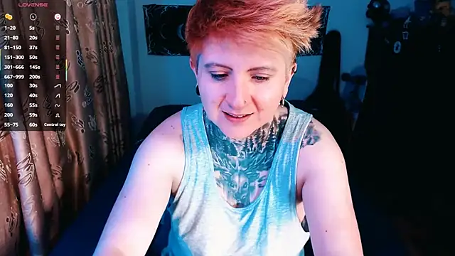 Snapshot of Marieblueeyes chatting on November 3, 2025, 12:02 am Marieblueeyes online show from November 3, 2025, 12:02 am