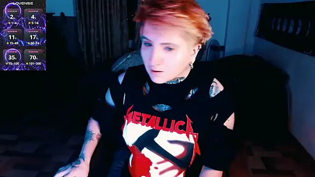 Snapshot of Marieblueeyes chatting on November 14, 2025, 1:37 am Marieblueeyes online show from November 14, 2025, 1:37 am