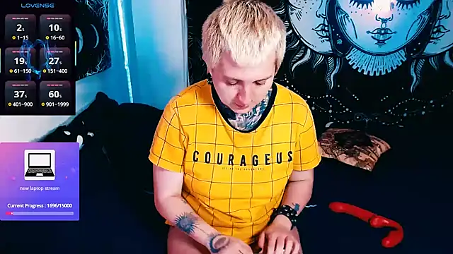 Marieblueeyes online show from February 17, 2026, 10:49 pm