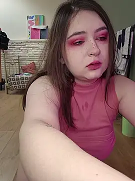 Yammy Yumi online show from June 25, 2026, 2:32 pm