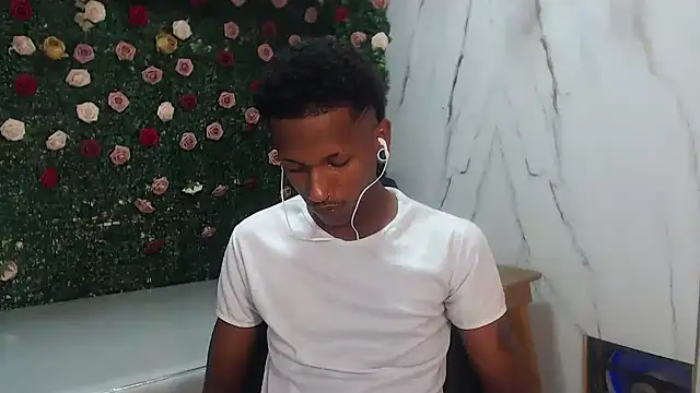 ManSant online show from March 12, 2026, 3:51 pm