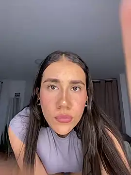 KaryAndTylor online show from December 7, 2024, 12:52 am