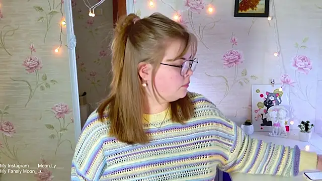 sinnamon  online show from December 14, 2025, 12:10 pm