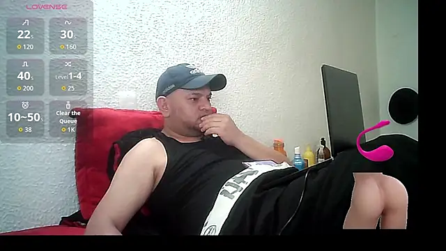 Snapshot of SexDiffrent chatting on October 6, 2025, 8:50 pm SexDiffrent online show from October 6, 2025, 8:50 pm