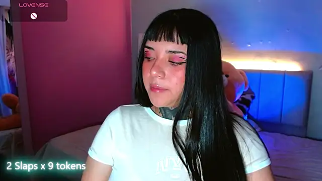 Snapshot of kim_blake chatting on February 25, 2025, 12:13 pm kim blake online show from February 25, 2025, 12:13 pm