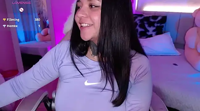 Snapshot of kim_blake chatting on March 12, 2025, 3:18 pm kim blake online show from March 12, 2025, 3:18 pm