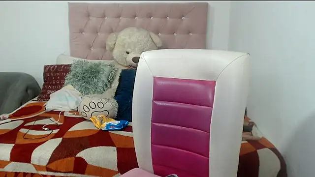 Negrabig online show from November 22, 2025, 3:49 am