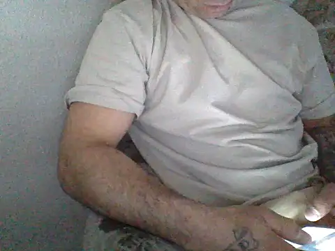 Nowy111 online show from May 14, 2026, 10:44 am
