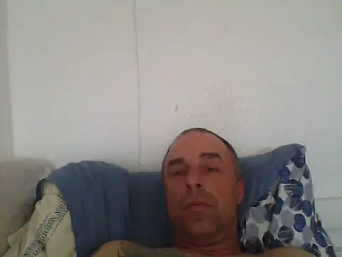 Nowy111 online show from May 22, 2026, 9:48 am