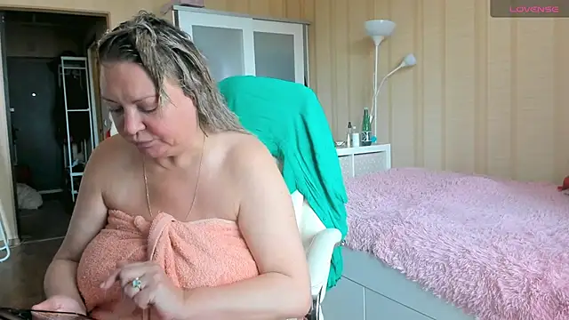 PamHardFuck online show from July 22, 2026, 8:39 am