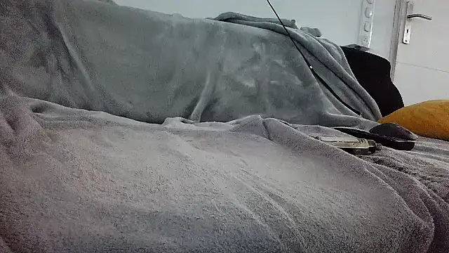 gege cool online show from November 16, 2025, 8:53 am