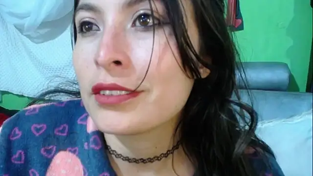 Snapshot of Alexandrasaenz chatting on December 30, 2024, 1:37 am Alexandrasaenz online show from December 30, 2024, 1:37 am