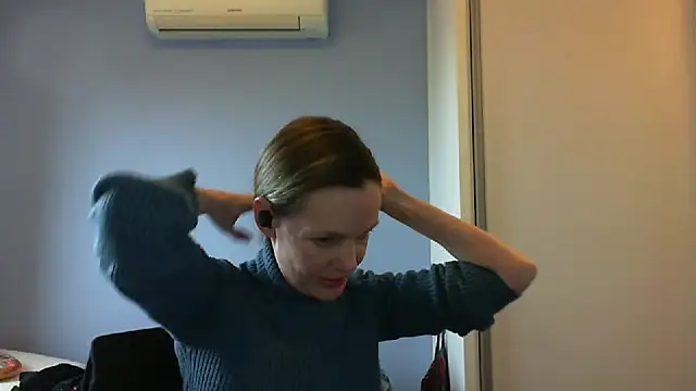 Annylove1 online show from September 24, 2025, 3:48 pm