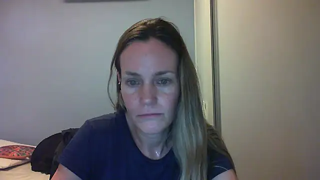 Annylove1 online show from October 6, 2025, 1:03 am