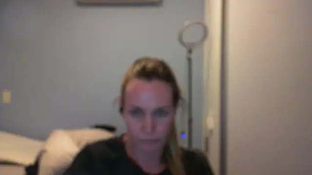 Annylove1 online show from November 10, 2025, 11:26 pm