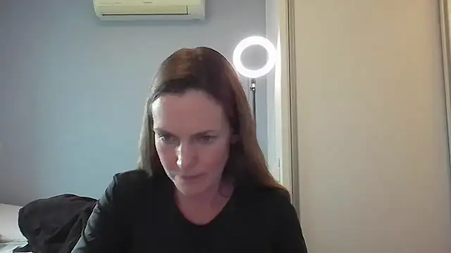 Annylove1 online show from November 17, 2025, 3:51 pm