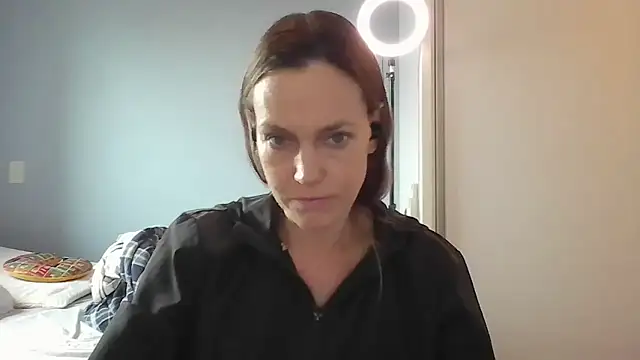 Annylove1 online show from December 18, 2025, 10:43 am