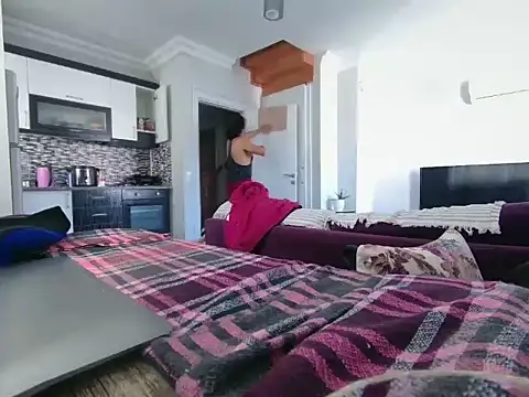 ALPHANDRE online show from December 14, 2025, 9:25 am