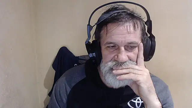 AlexNudo online show from November 7, 2025, 10:26 am