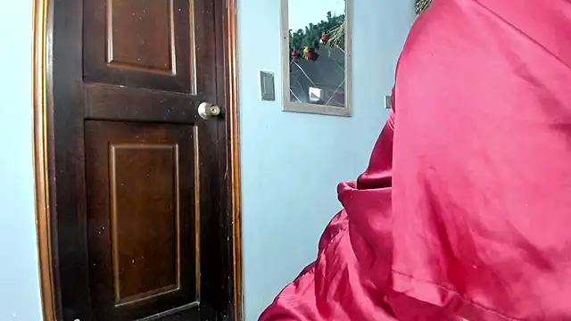 Sinthia Collins online show from December 20, 2024, 3:10 pm