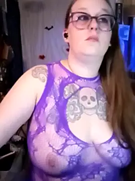 Snapshot of edgexchaos chatting on February 23, 2026, 4:43 am edgexchaos online show from February 23, 2026, 4:43 am