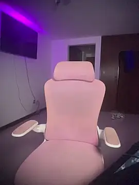 Miaparkerss  online show from March 19, 2026, 12:14 am