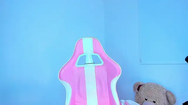 Ariana f online show from March 7, 2026, 10:18 pm