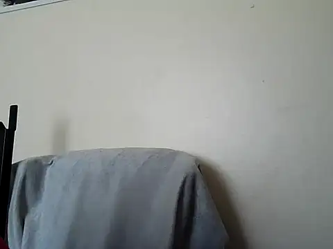 Snapshot of Ca414 chatting on October 19, 2025, 8:15 am Ca414 online show from October 19, 2025, 8:15 am