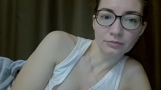 Ashleyspice online show from December 1, 2025, 5:45 am