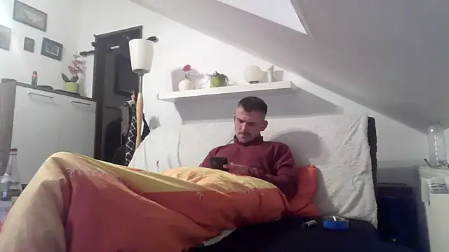 Snapshot of Cambitchboy chatting on October 22, 2025, 8:52 pm Cambitchboy online show from October 22, 2025, 8:52 pm